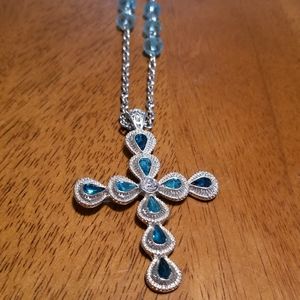 Necklace and earring set